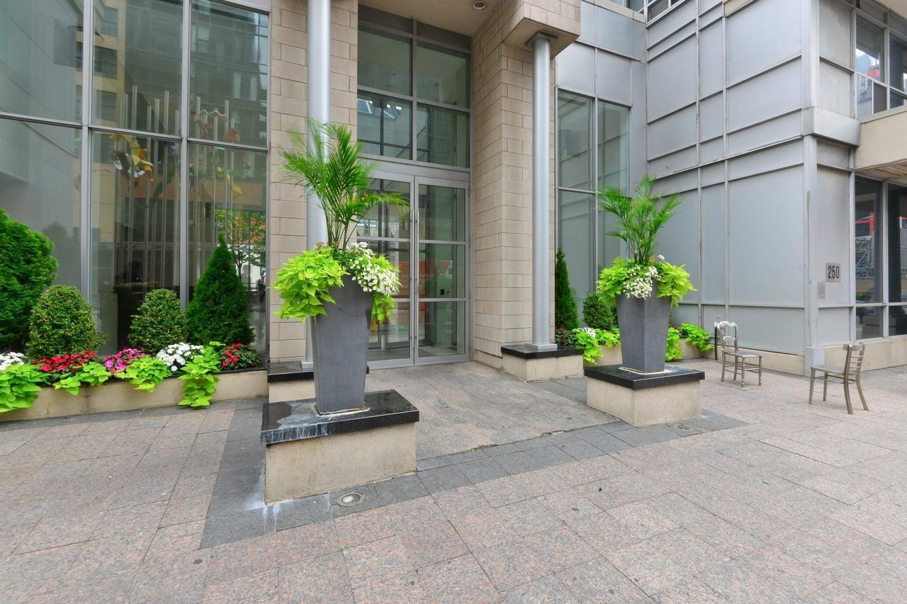 Cozy Penthouse Studio Toronto Exterior foto